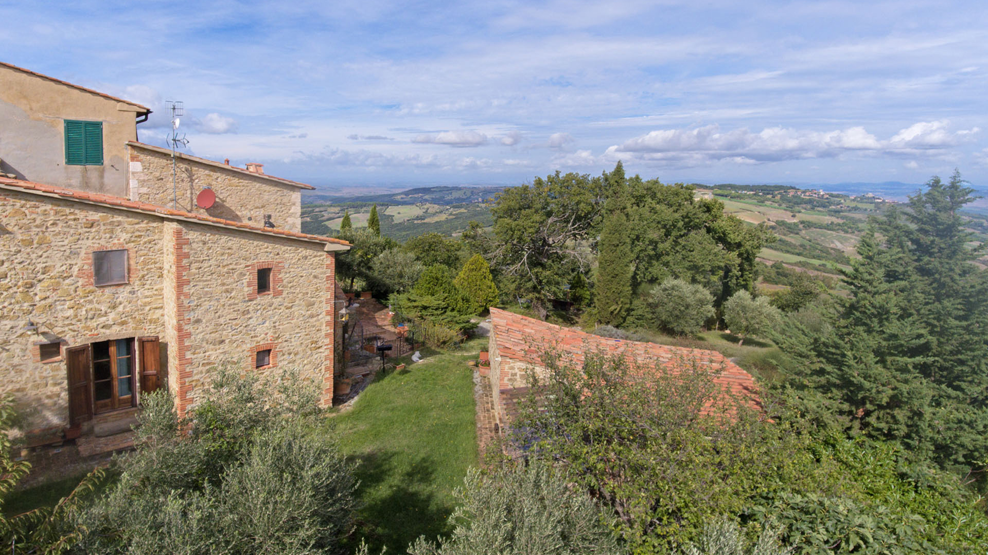 LA DIMORA DEI GIGLI
